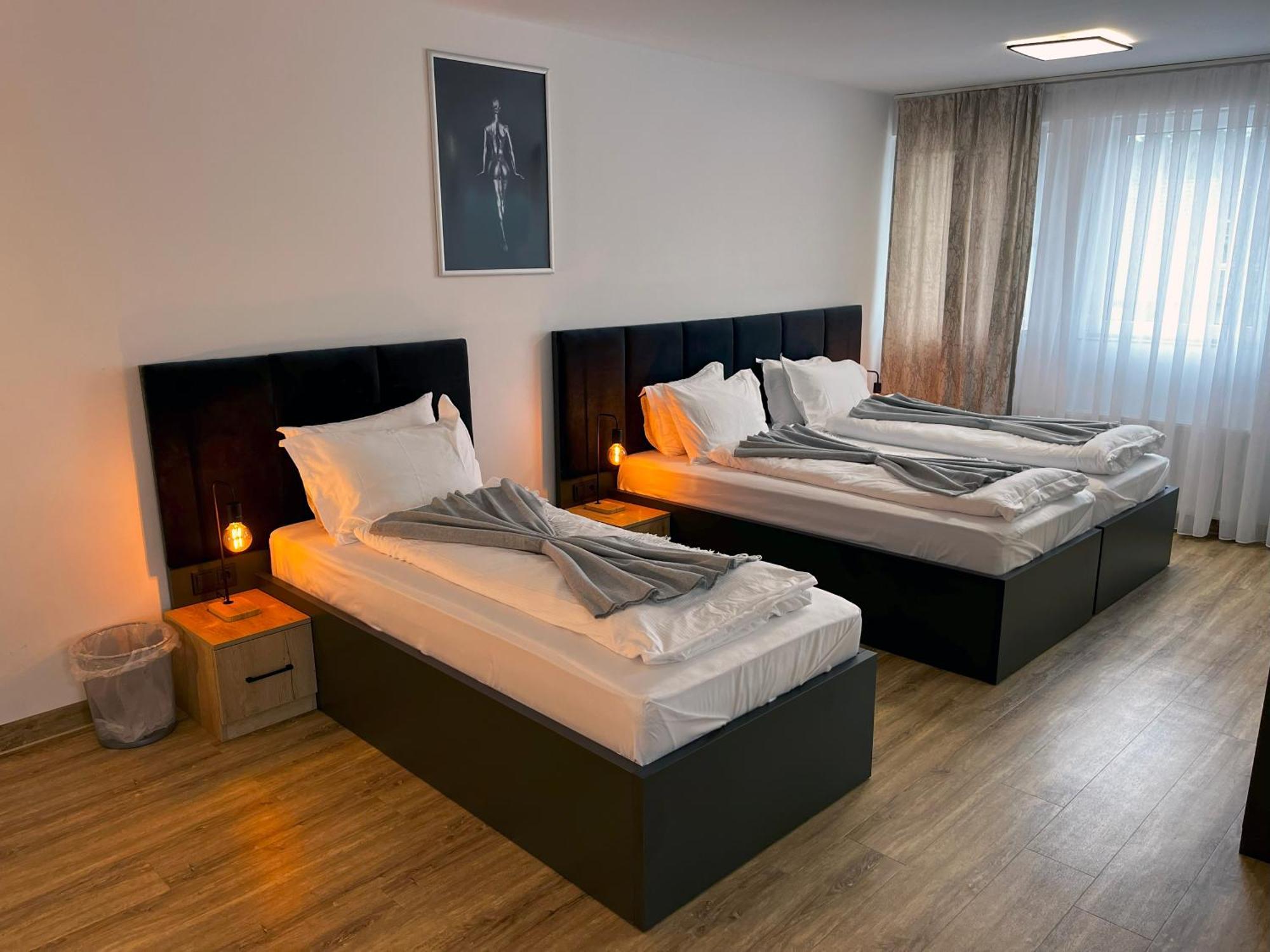Haven Hotels - Hotel Dona Bergisch Gladbach Exterior foto