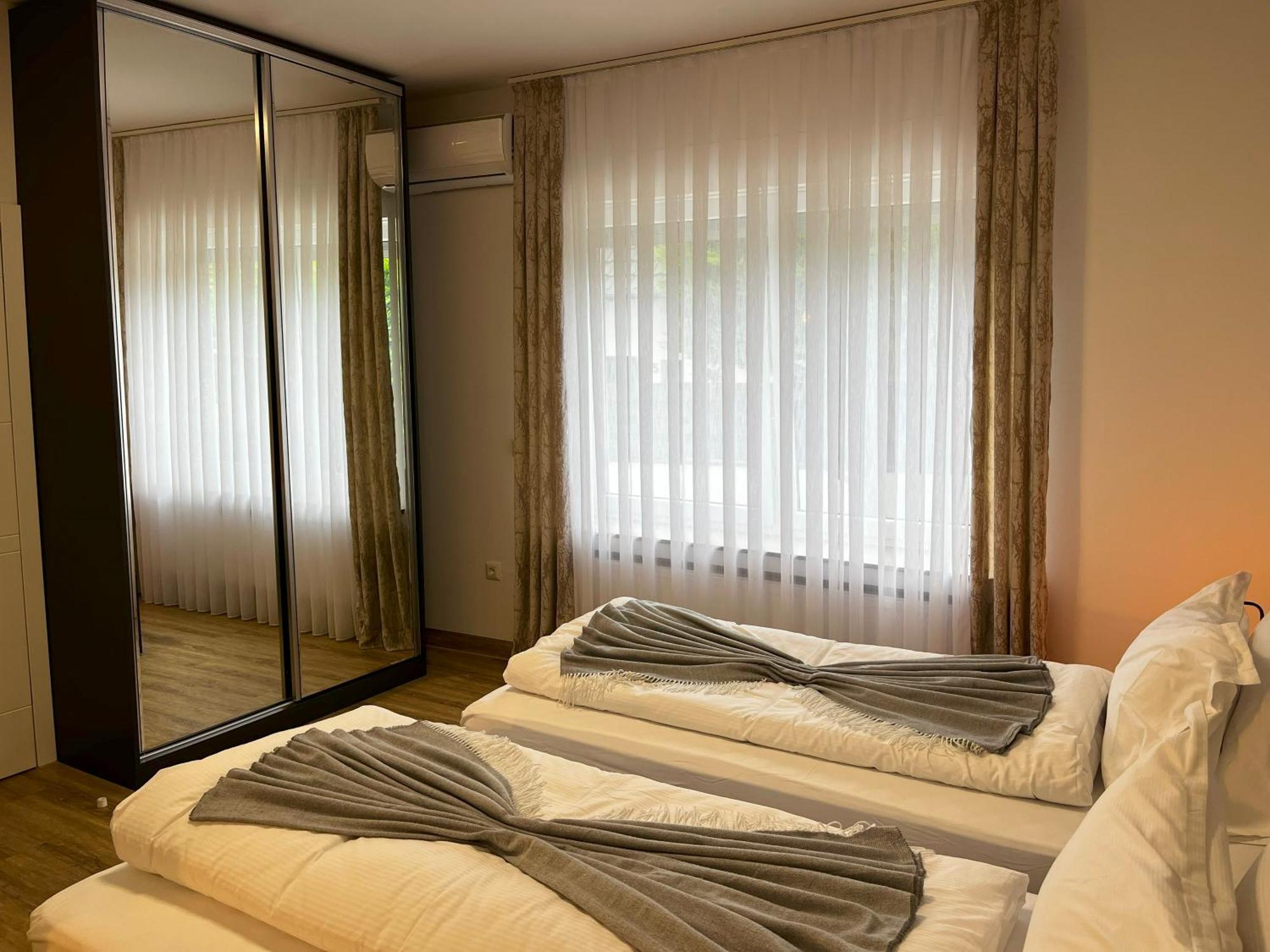 Haven Hotels - Hotel Dona Bergisch Gladbach Exterior foto